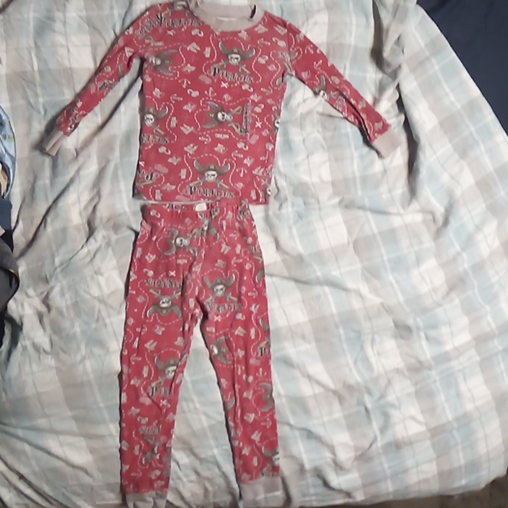 Pirate outfit boys size 5